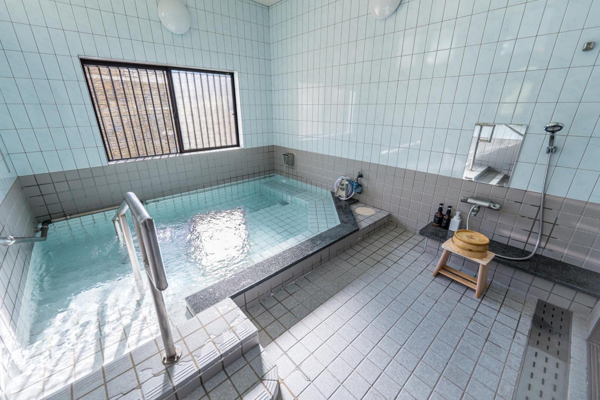 那智温泉 南の湯 - Onsen House Nachi Apartman Nacsikacuura Kültér fotó